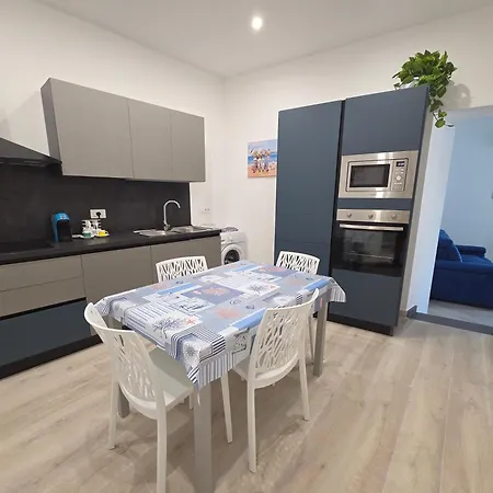 Apartment Mediterraneo *